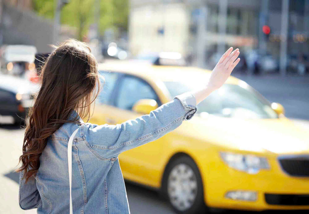 Liên Hệ Ngay Taxi Hải Phòng 913